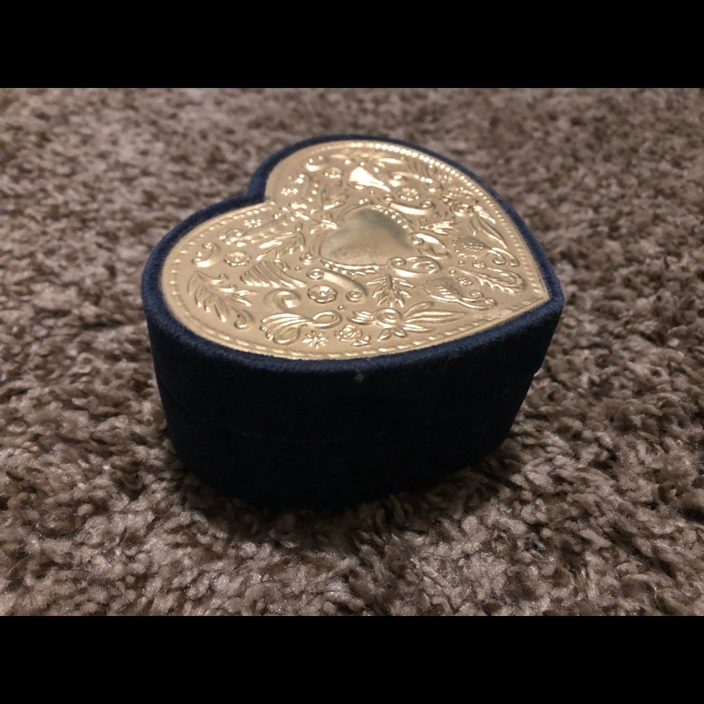 Heart gold and blue jewelry box